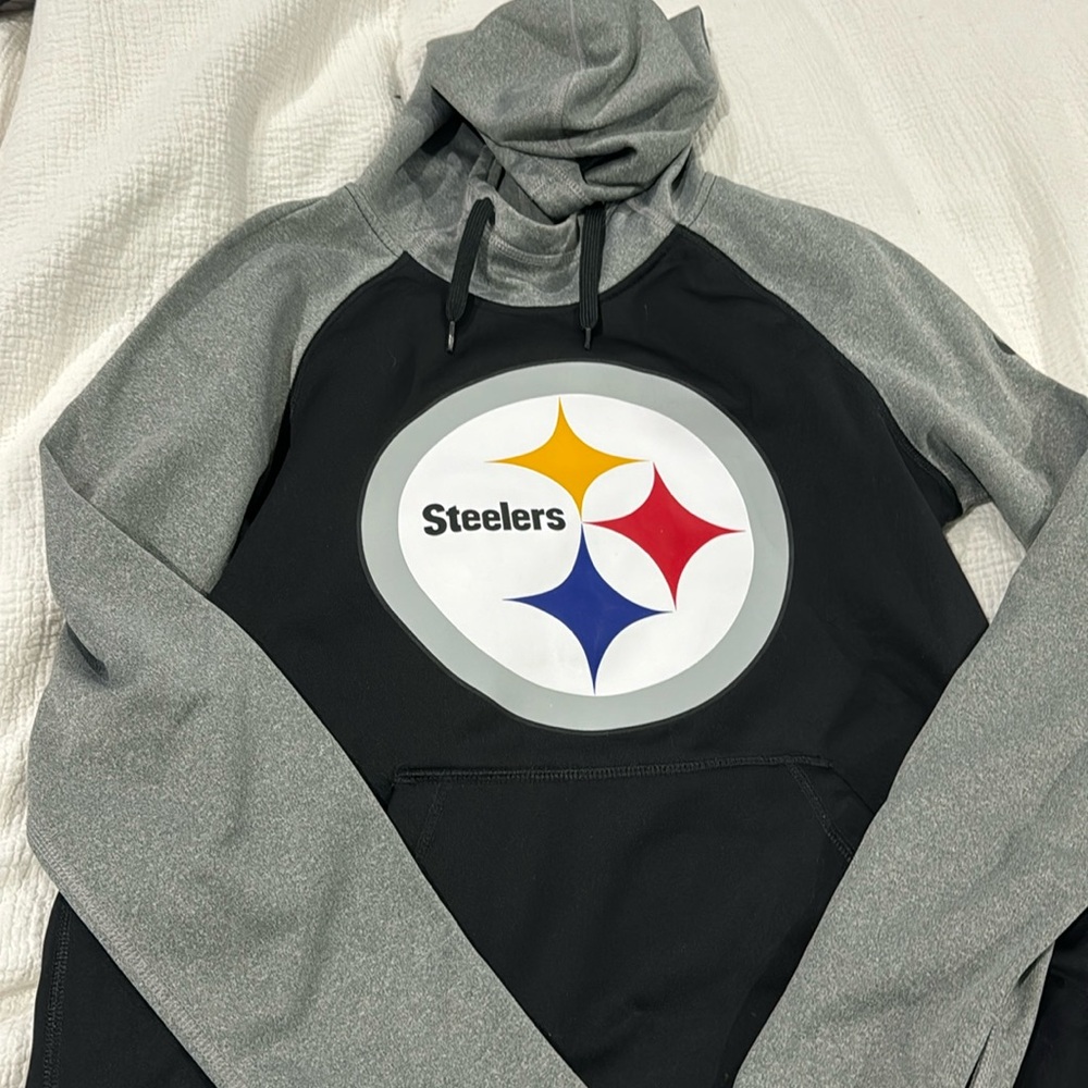 Nike Steelers sweatshirt